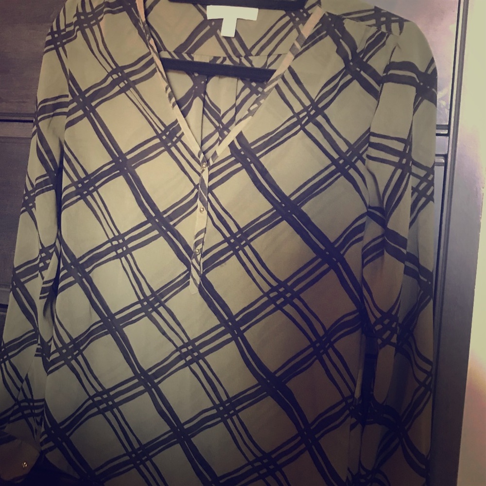 Banana Republic long sleeve blouse